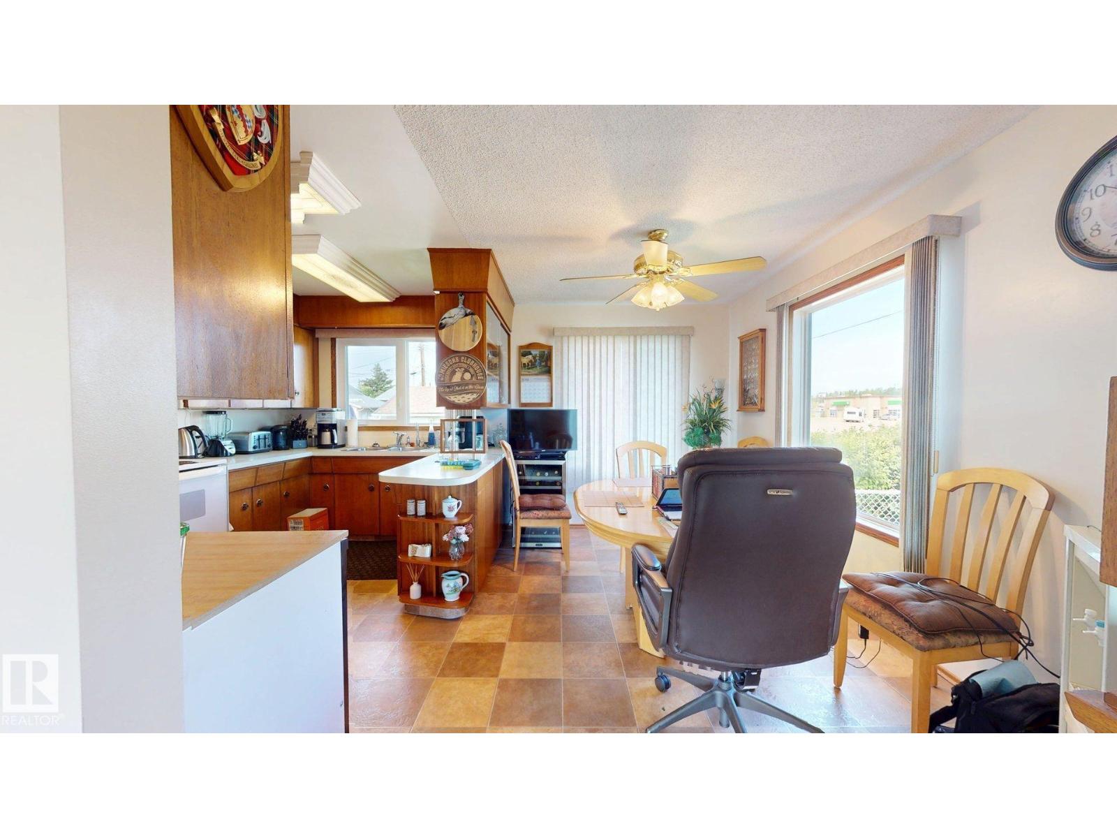 5428 49a St, Drayton Valley, Alberta  T7A 1A3 - Photo 12 - E4492561