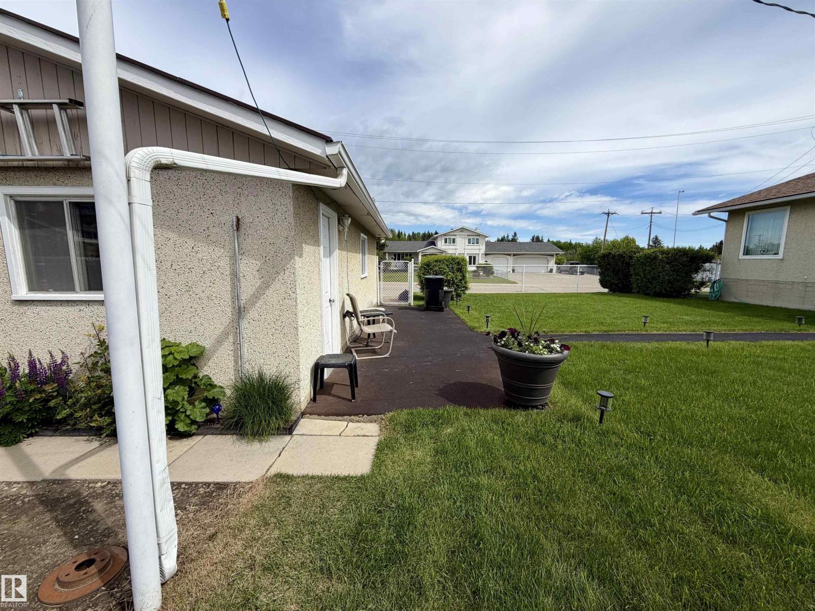 5428 49a St, Drayton Valley, Alberta  T7A 1A3 - Photo 7 - E4492561