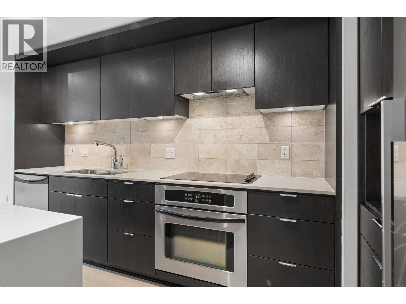 306 1320 Chesterfield Avenue, North Vancouver, British Columbia  V7M 0A6 - Photo 9 - R3133472