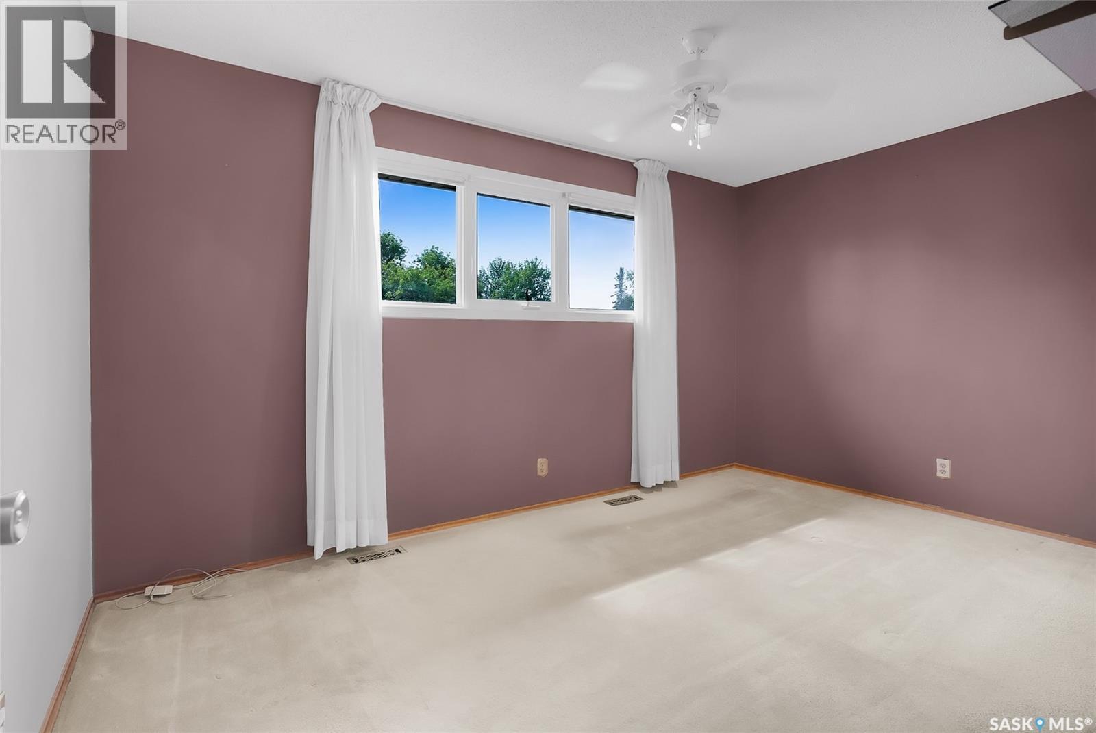 73 Laurentian Drive, Saskatoon, Saskatchewan  S7H 4M1 - Photo 13 - SK038546