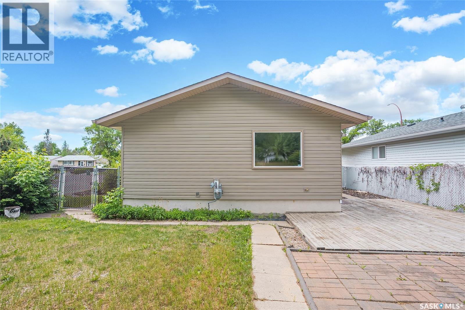 73 Laurentian Drive, Saskatoon, Saskatchewan  S7H 4M1 - Photo 35 - SK038546