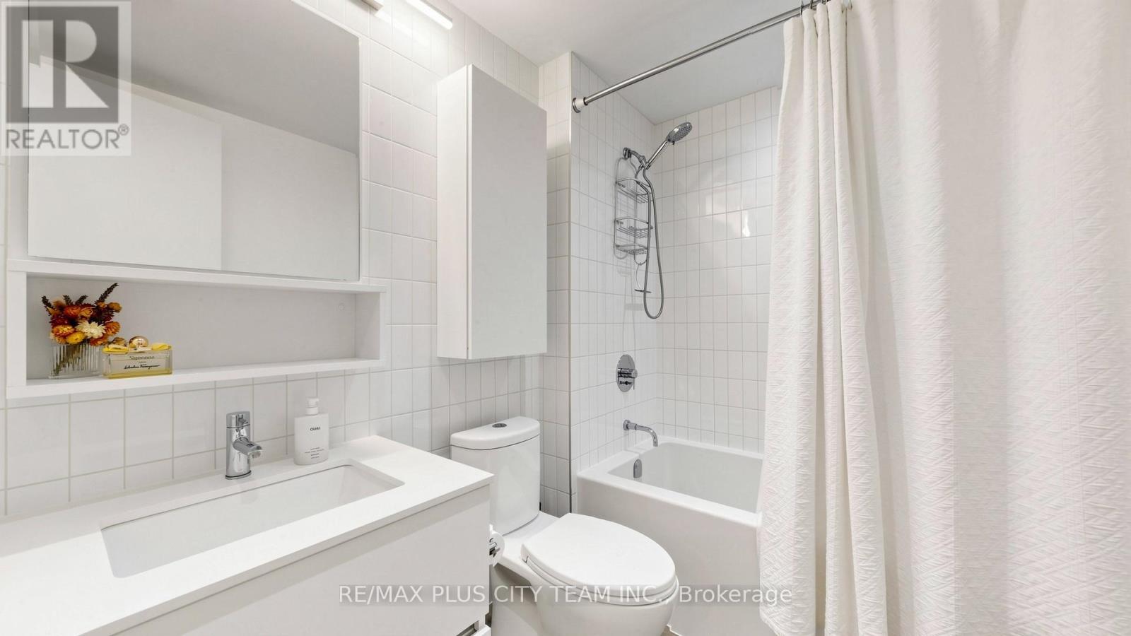 503 - 377 Madison Avenue, Toronto, Ontario  M4V 3E1 - Photo 13 - C13421994