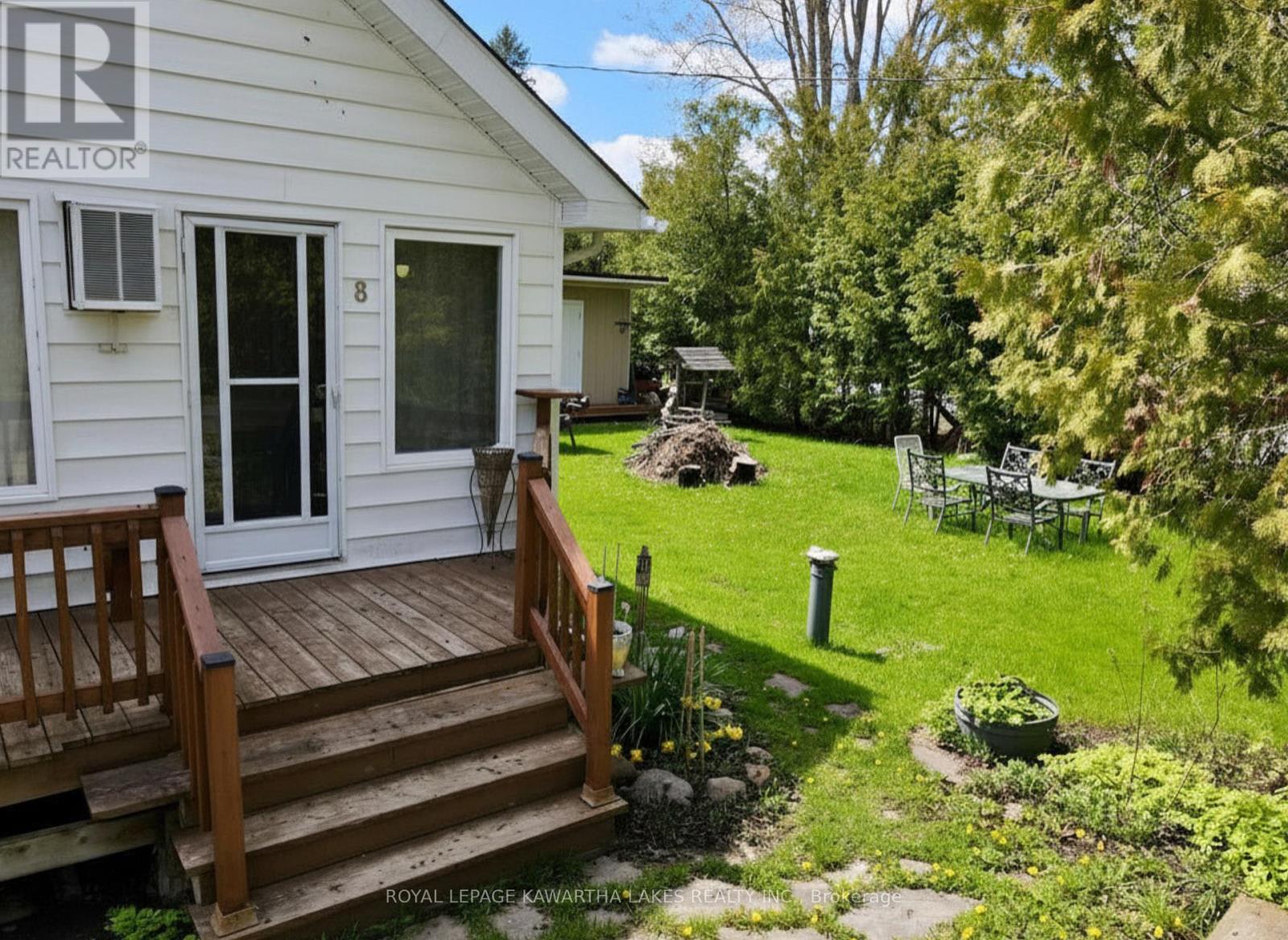 8 Sandy Cove Lane, Georgina, Ontario  L4P 3E9 - Photo 4 - N13148810