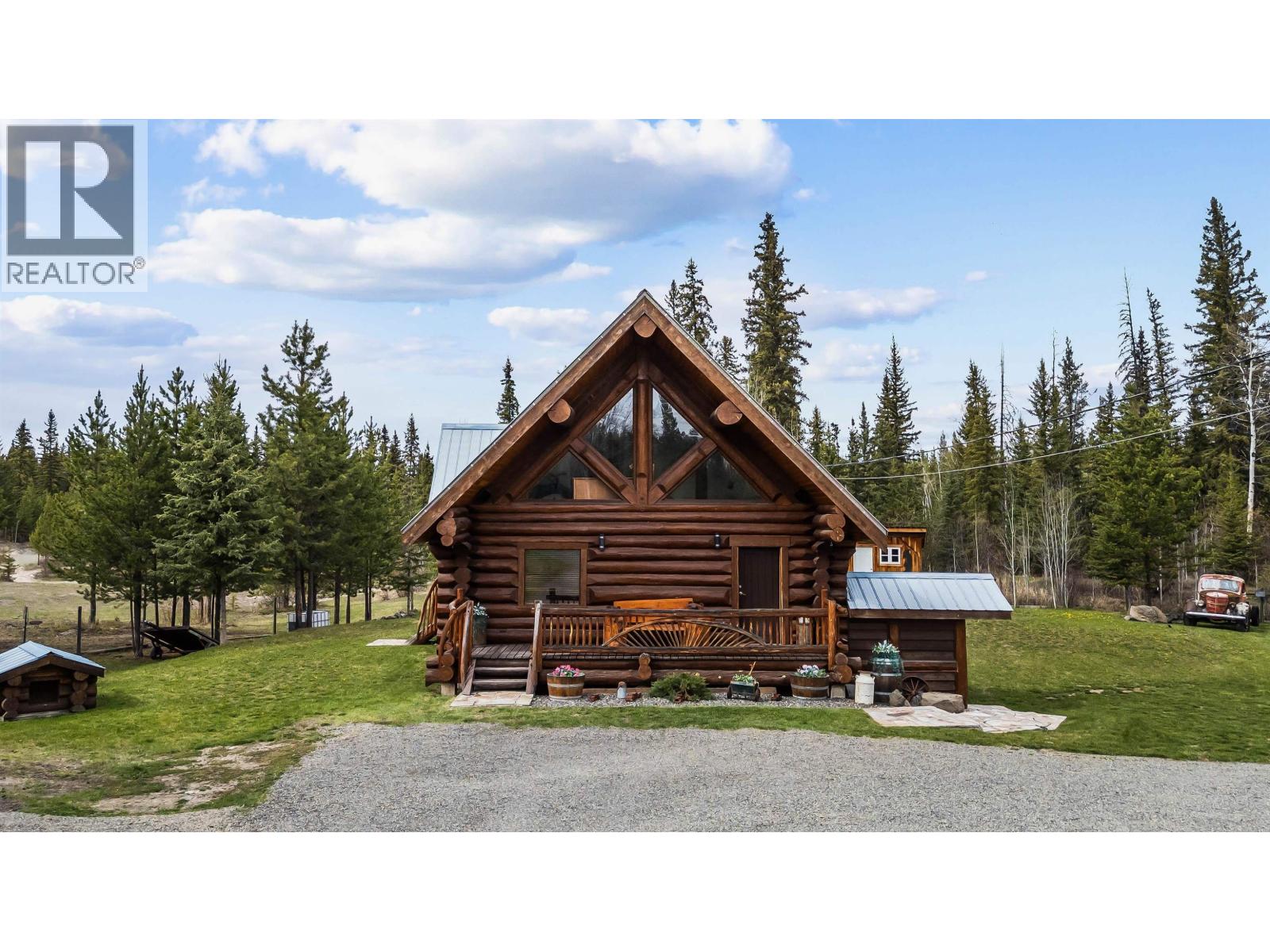 6483 Horse Lake Road, Lone Butte, British Columbia  V0K 1X3 - Photo 7 - R3134080