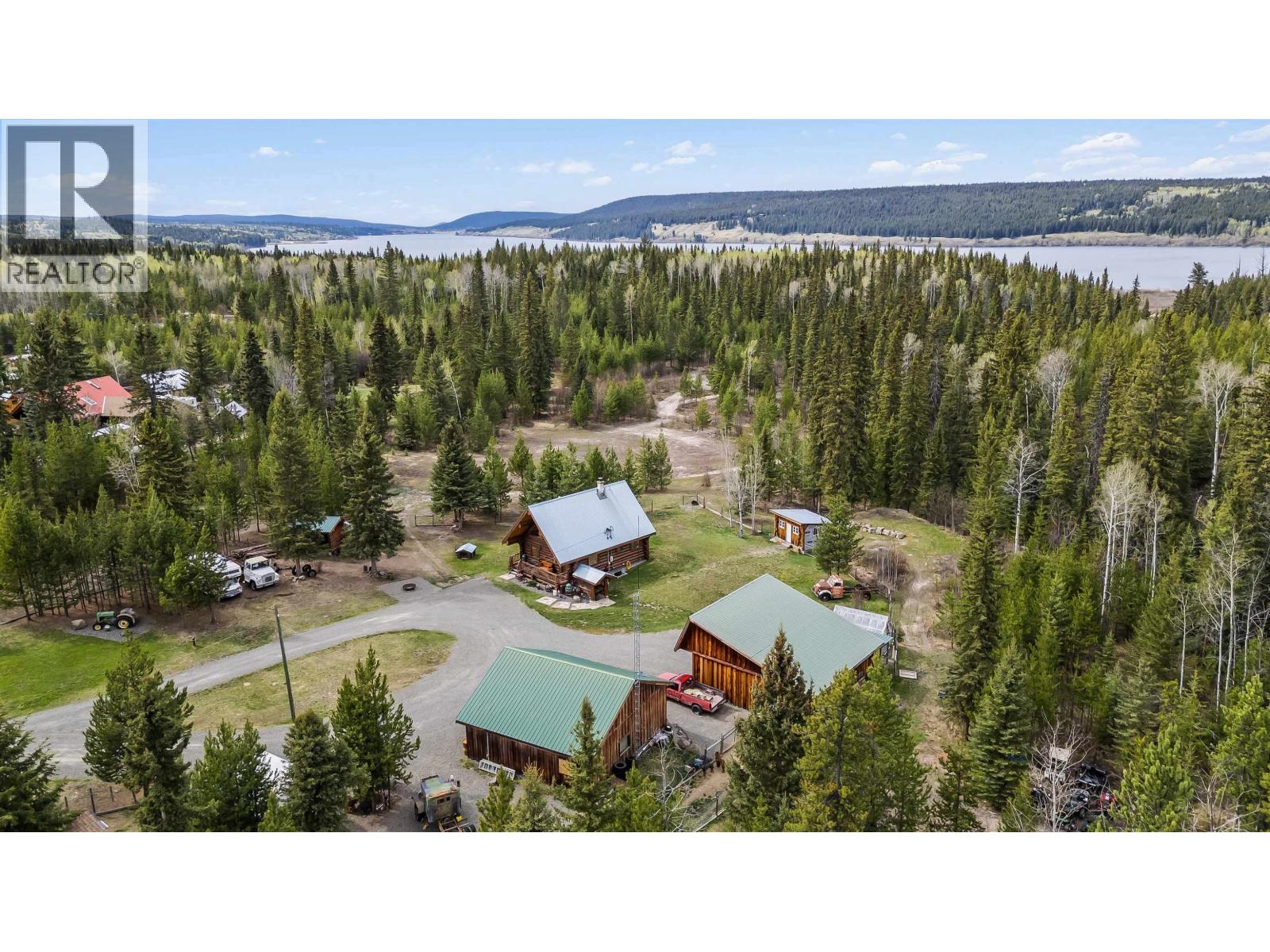 6483 HORSE LAKE ROAD, Lone Butte, British Columbia