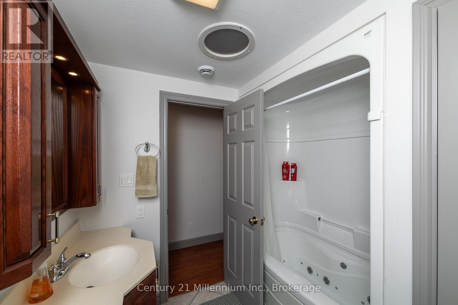 B - 413 Queen Street S, Arran-Elderslie, Ontario  N0G 0C4 - Photo 19 - X12671608