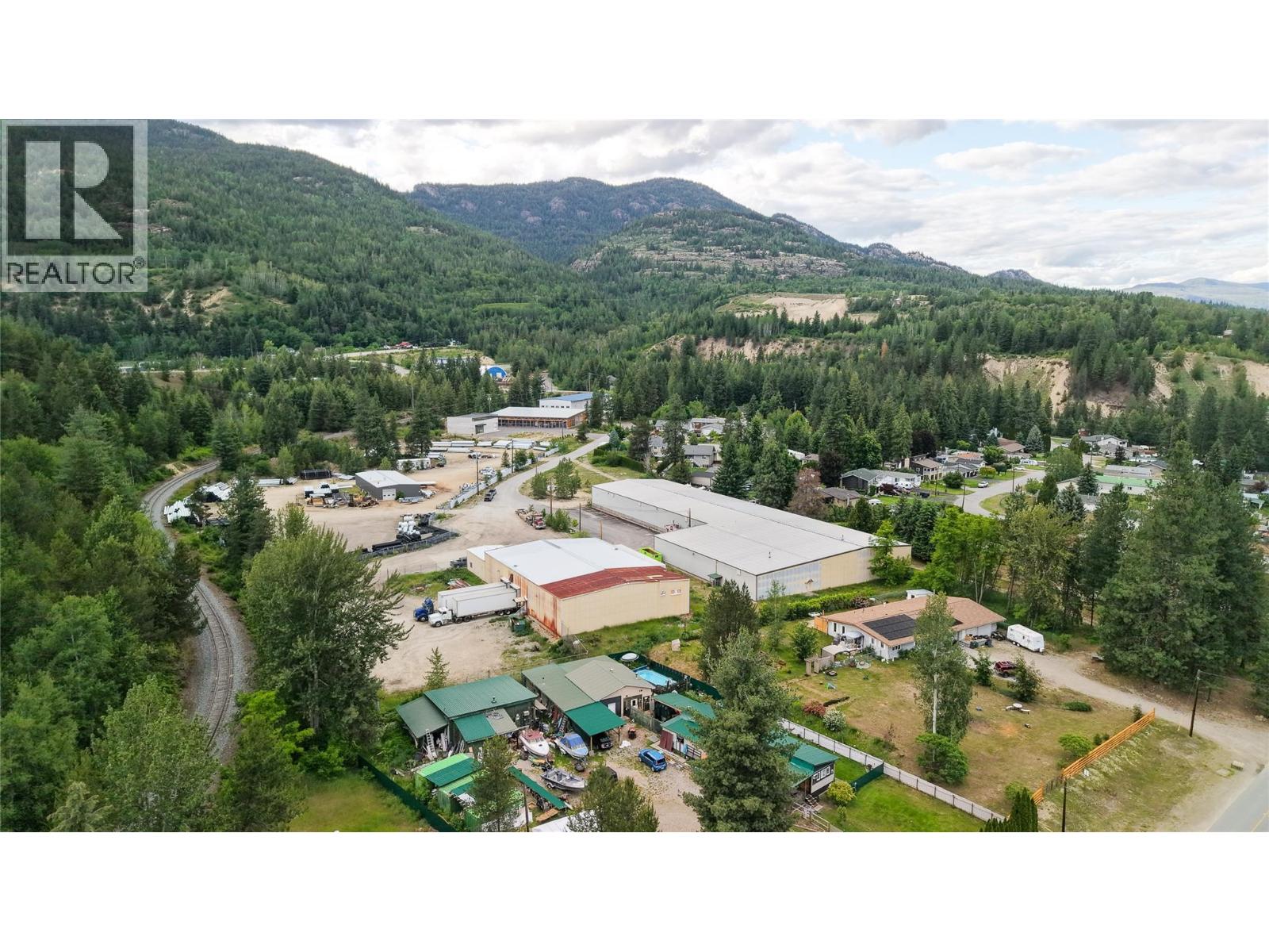 1795 Homegoods Road, Genelle, British Columbia  V0G 1G0 - Photo 23 - 10389123