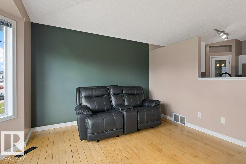 11617 167b Av Nw, Edmonton, Alberta  T5X 6B8 - Photo 6 - E4492642