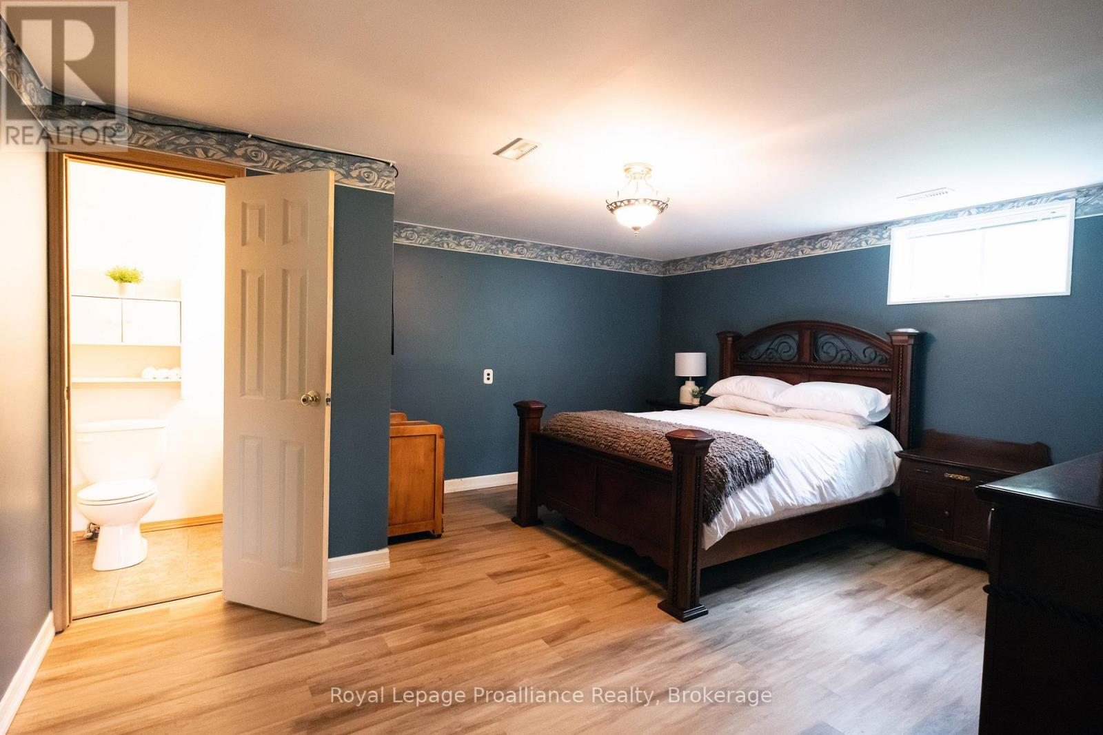 14 Allore Avenue, Quinte West, Ontario  K8V 4W3 - Photo 43 - X13422024