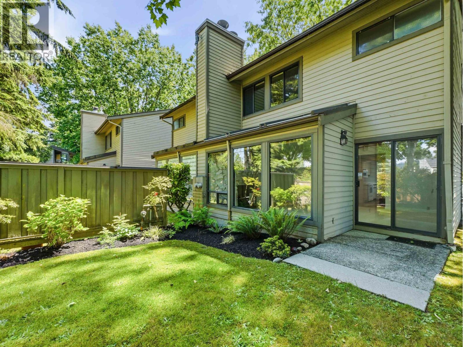 5837 MAYVIEW CIRCLE