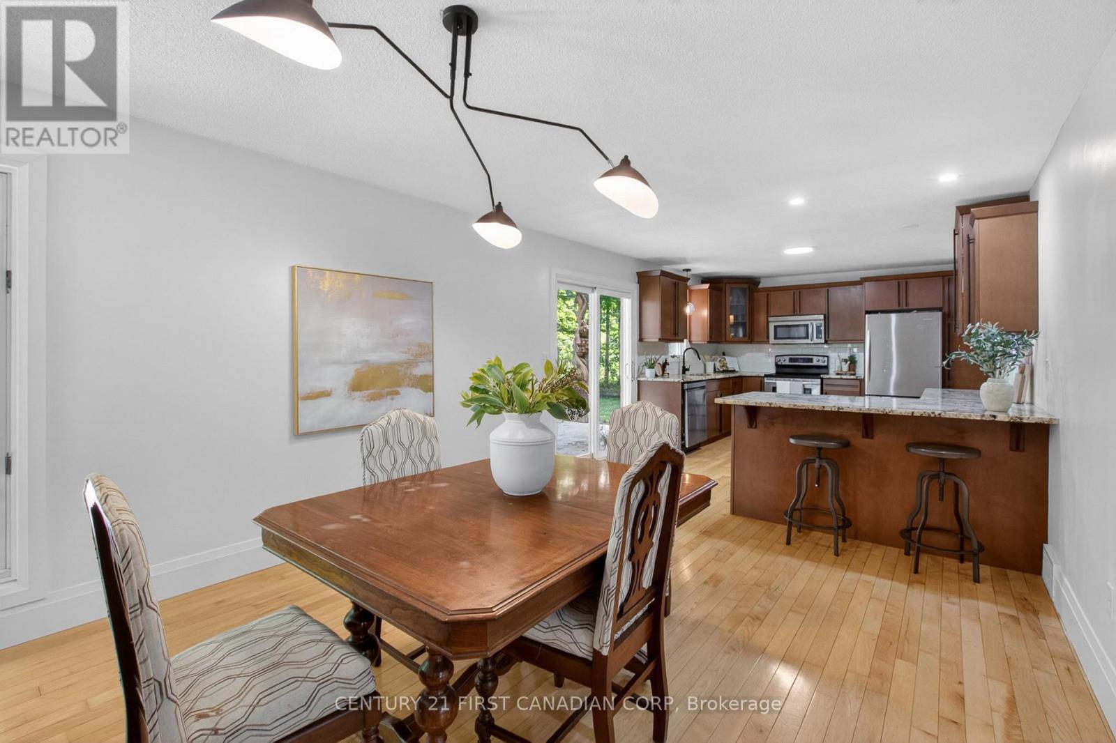 5630 Egremont Drive, Middlesex Centre, Ontario  N0M 2A0 - Photo 15 - X13422088