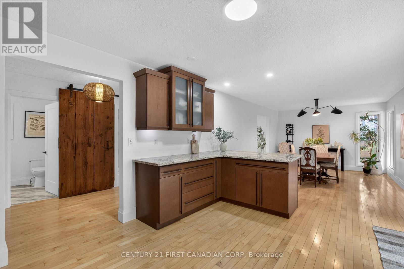 5630 Egremont Drive, Middlesex Centre, Ontario  N0M 2A0 - Photo 16 - X13422088