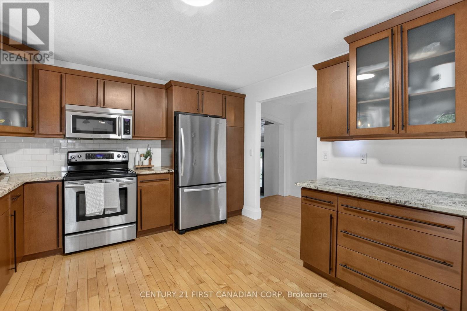 5630 Egremont Drive, Middlesex Centre, Ontario  N0M 2A0 - Photo 19 - X13422088