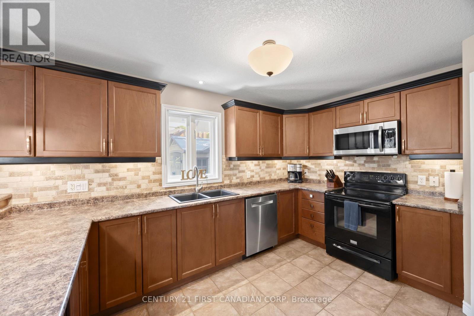 1204 Meadowvale Drive, London South, Ontario  N6K 5B5 - Photo 17 - X13422340