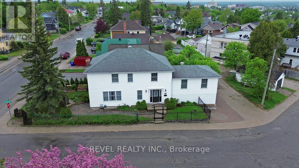 241 Patricia Boulevard, Timmins, Ontario  P4N 6Y2 - Photo 2 - T13422100