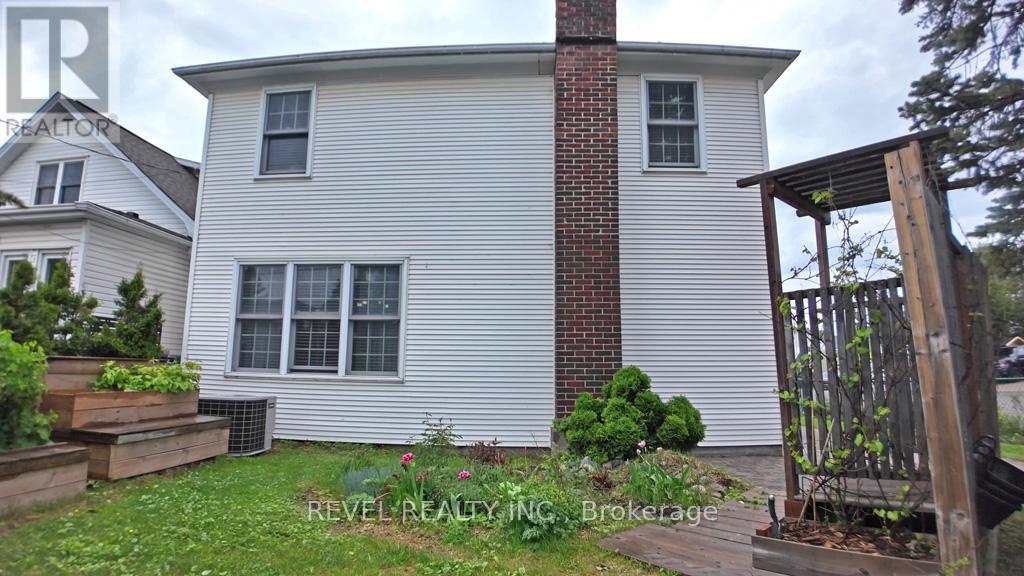 241 Patricia Boulevard, Timmins, Ontario  P4N 6Y2 - Photo 7 - T13422100