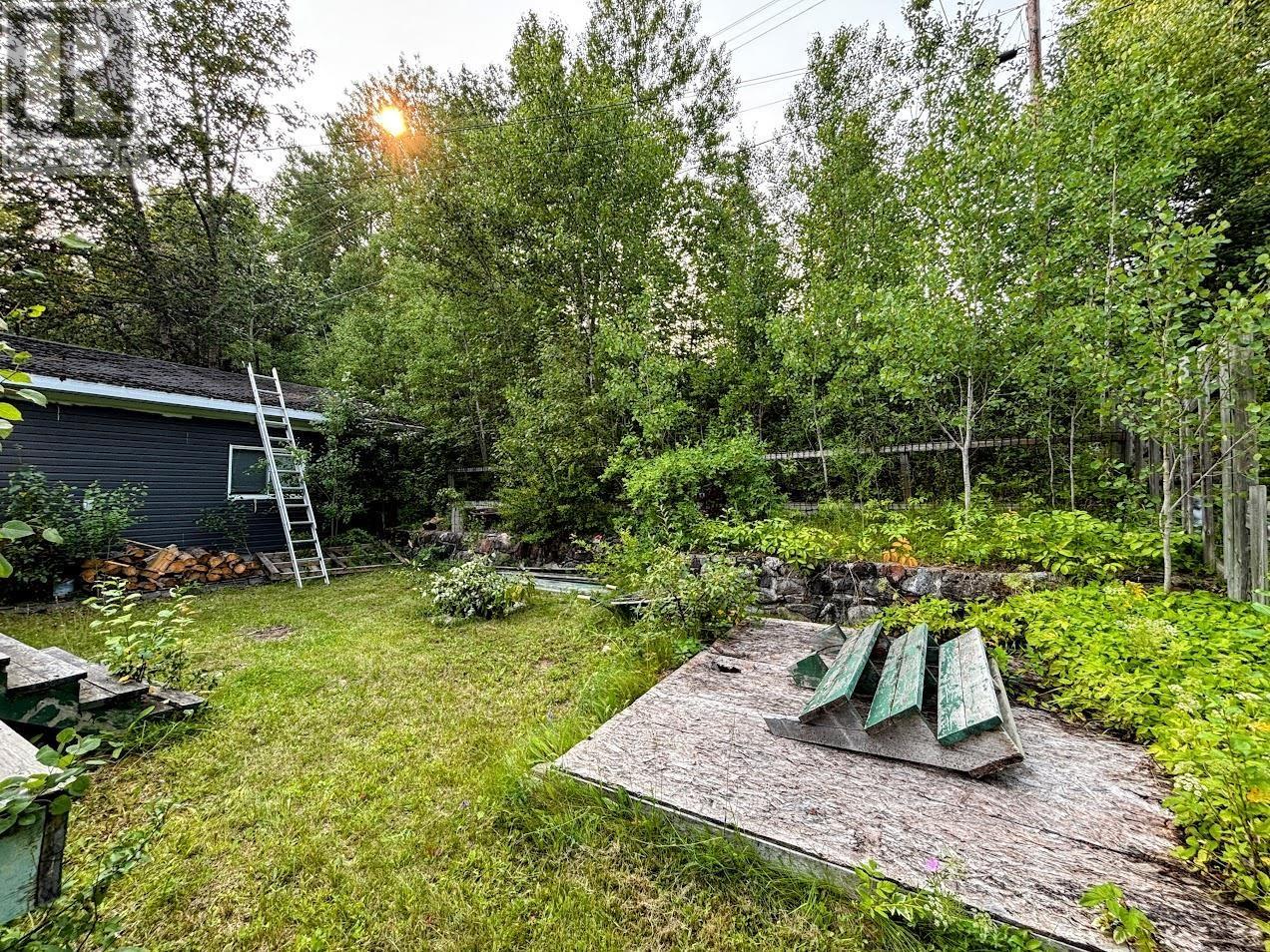 2 Essa Pl, Manitouwadge, Ontario  P0T 2C0 - Photo 36 - TB252166