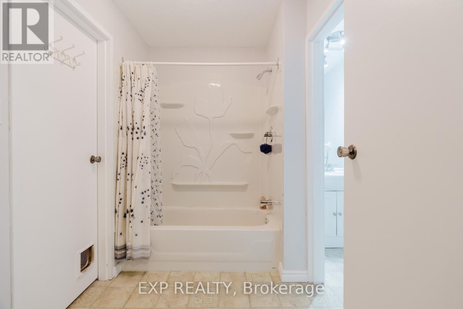 53 - 3415 Uplands Drive, Ottawa, Ontario K1V 9N4 - Photo 39 - X13422358