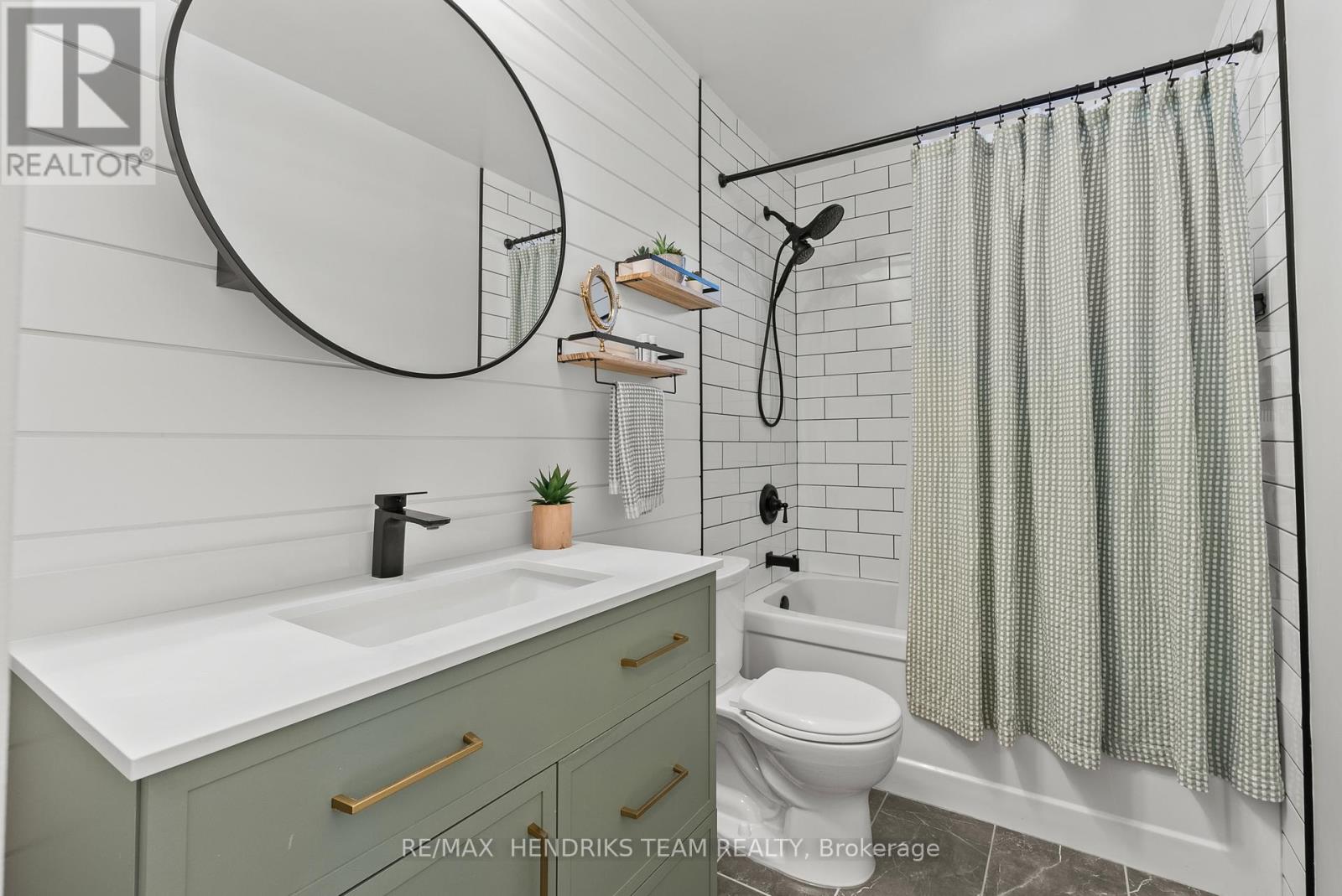 111 Meredith Drive, St. Catharines, Ontario  L2M 6C5 - Photo 17 - X13422286