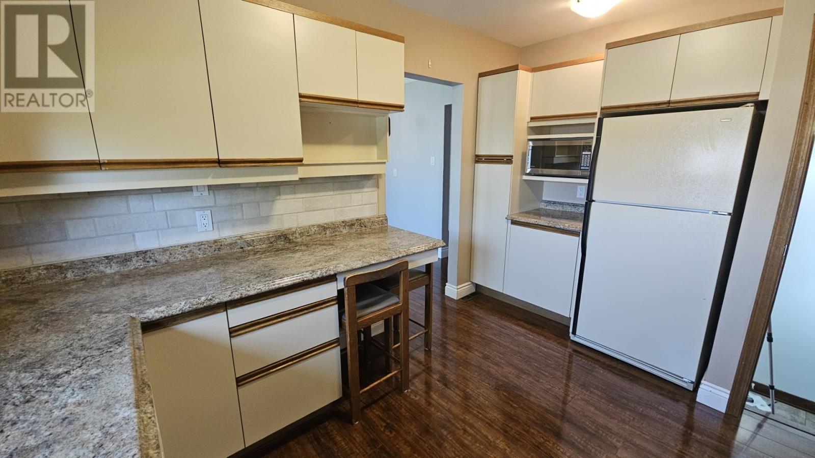 936 Broadmore Ave, Thunder Bay, Ontario  P7E 2Y5 - Photo 6 - TB2601433