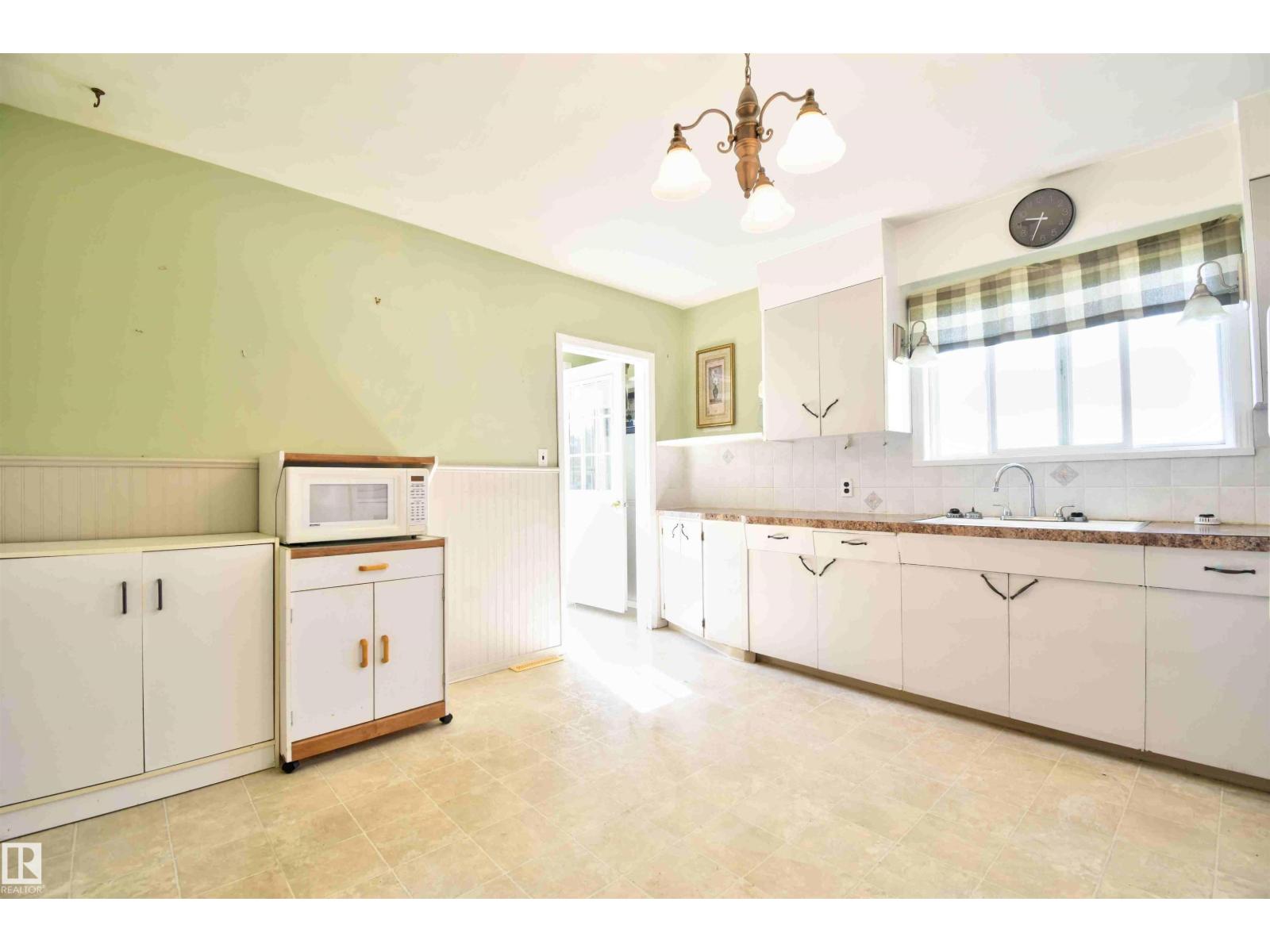 Unknown Address, ,    - Photo 2 - E4490411