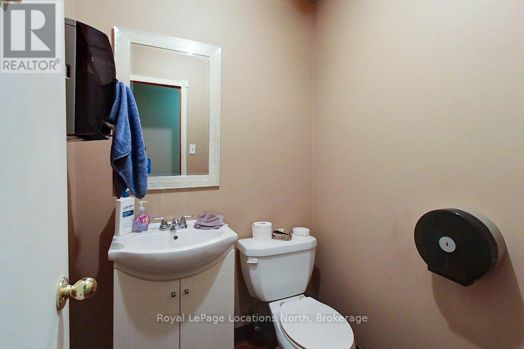 31 Sykes Street S, Meaford, Ontario  N4L 1P4 - Photo 11 - X13422316