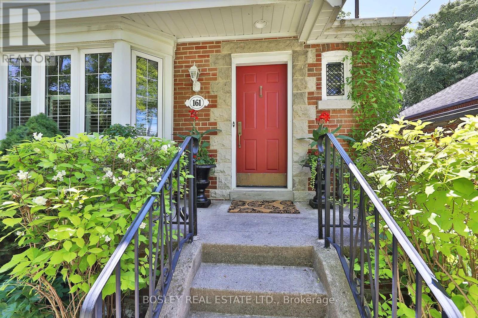 161 JOICEY BOULEVARD, Toronto, Ontario
