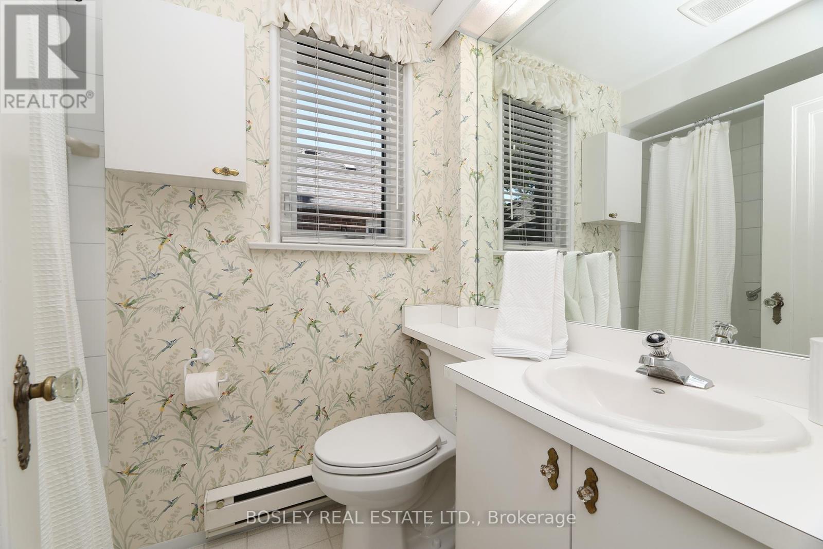 161 Joicey Boulevard, Toronto, Ontario  M5M 2V1 - Photo 11 - C13422328