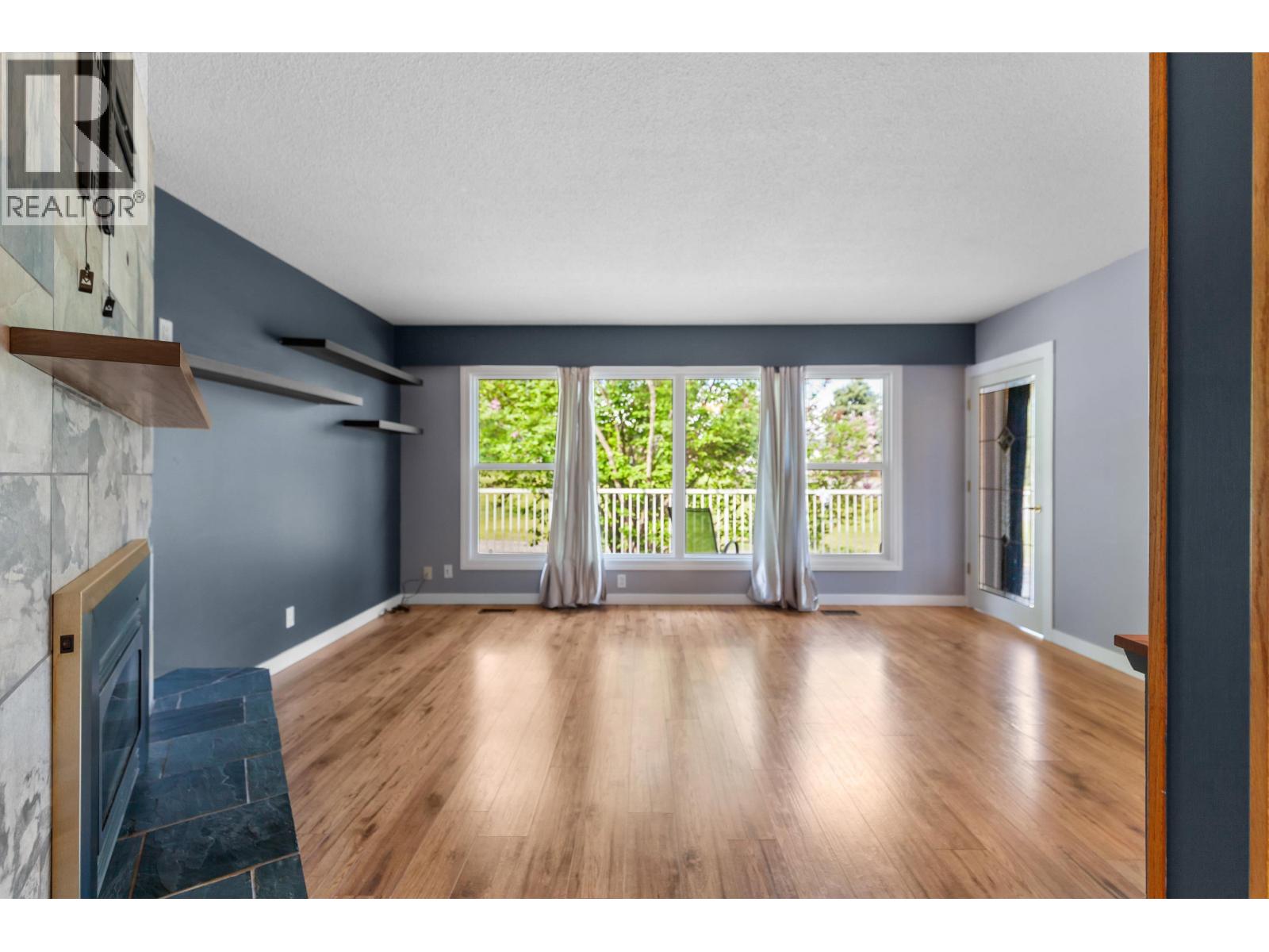 1801 Garden Drive, Prince George, British Columbia  V2M 2V9 - Photo 3 - R3134182