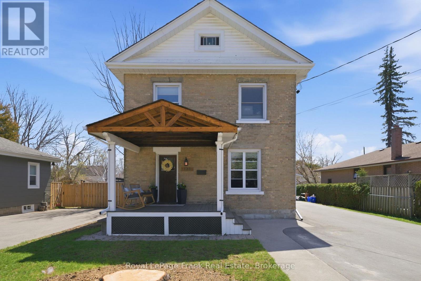 125 Glenelg Street W, Kawartha Lakes, Ontario  K9V 2V8 - Photo 2 - X13421870