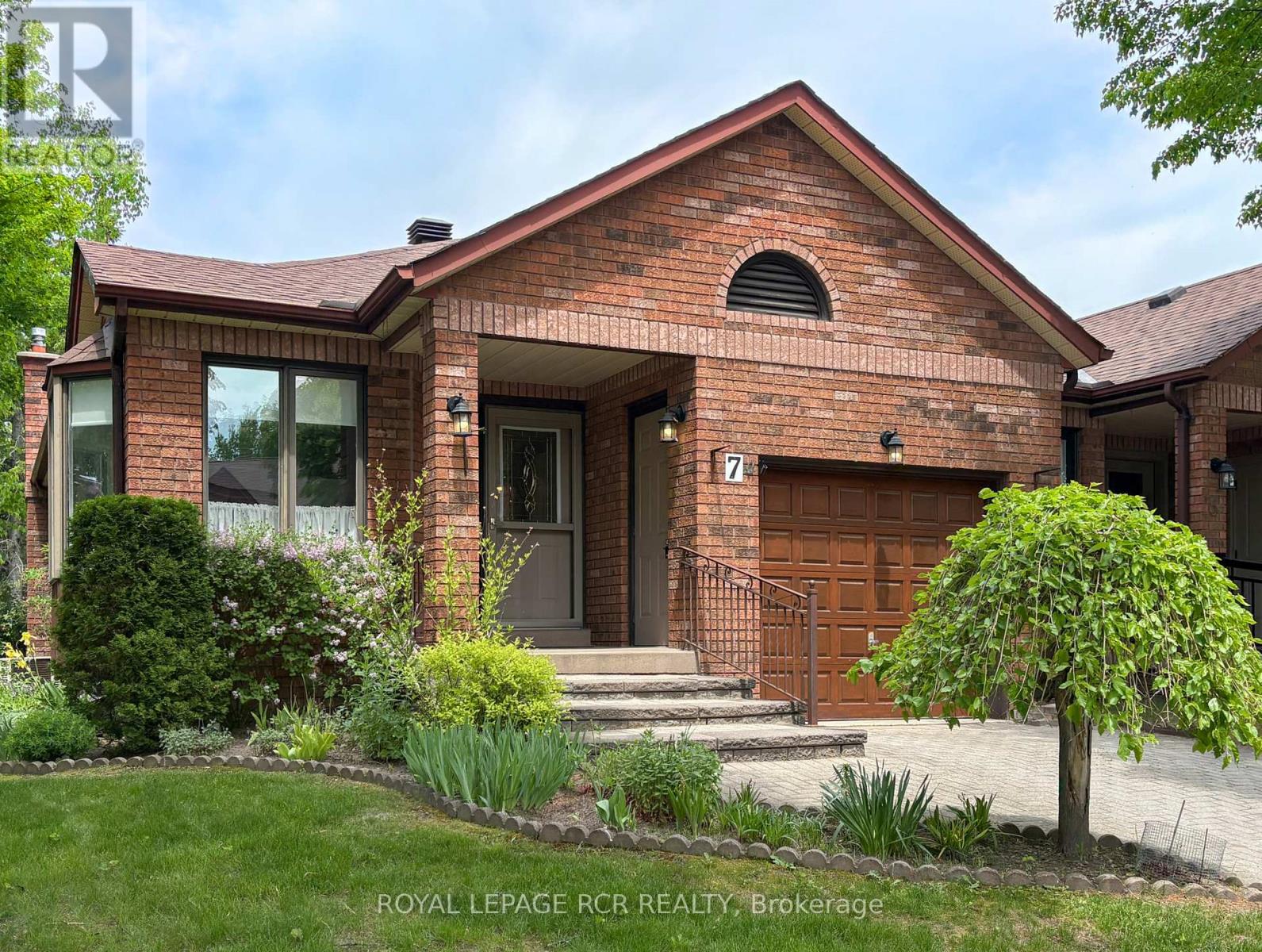 7 Glen Eden Way, New Tecumseth, Ontario L9R 1R4 - Photo 2 - N12997944