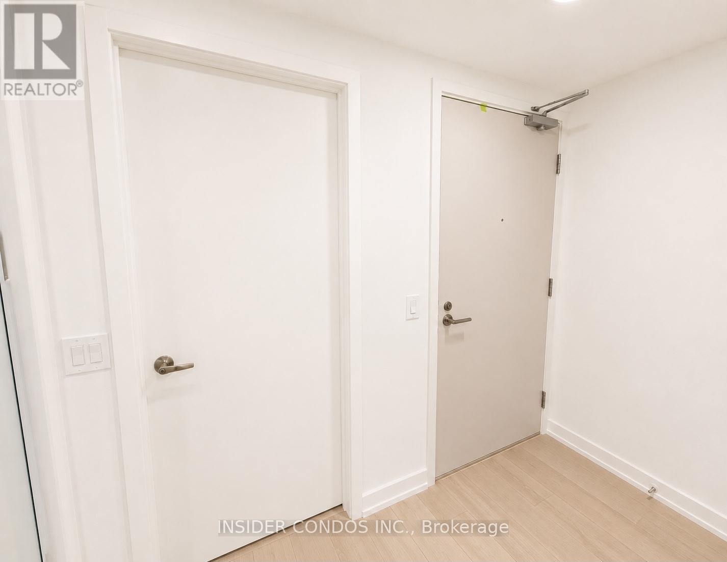 504 - 4010 Eglinton Avenue W, Toronto, Ontario  M9P 1A6 - Photo 4 - W13422246