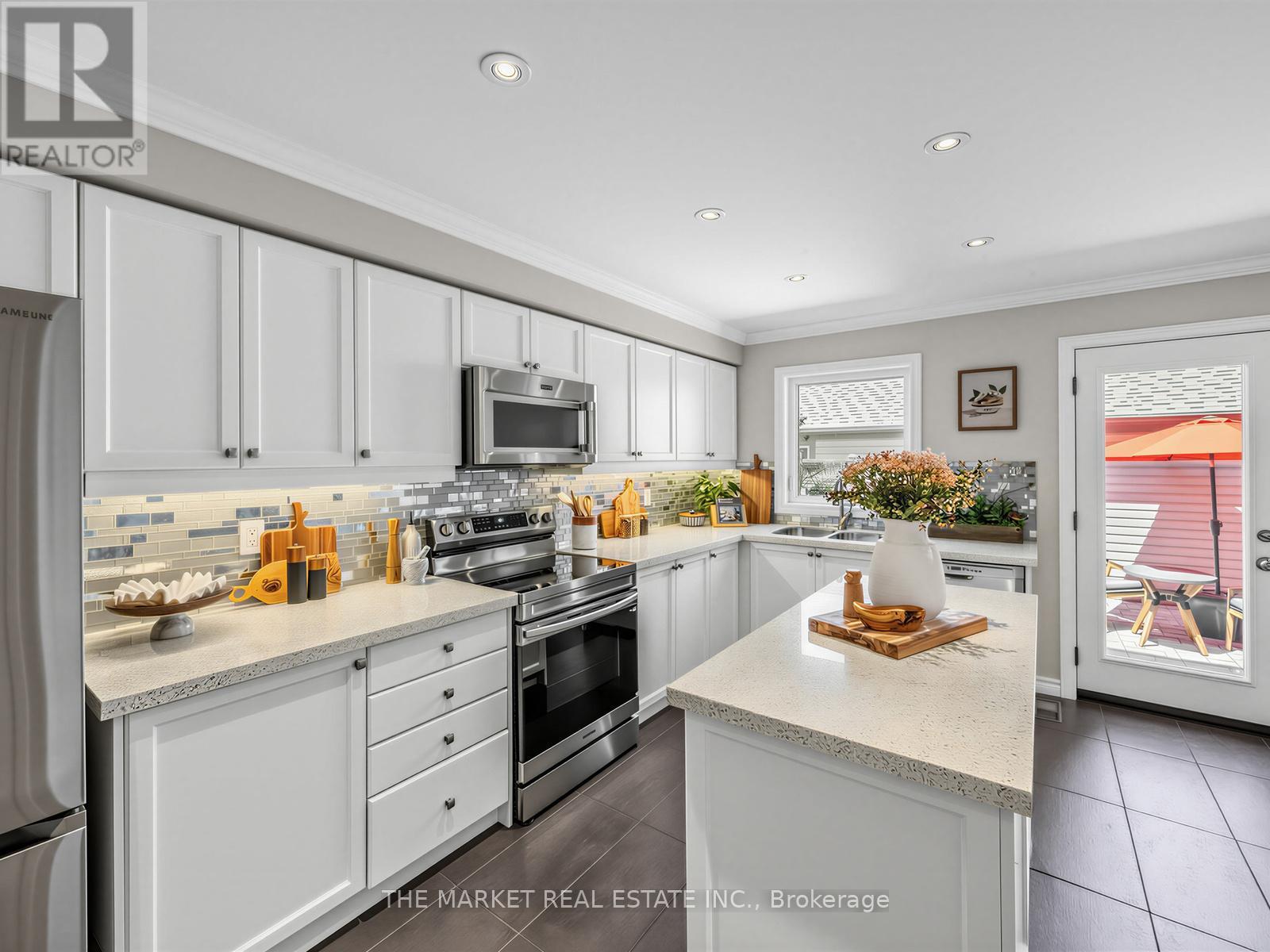227 Gatwick Drive, Oakville, Ontario  L6H 6T6 - Photo 15 - W13422294