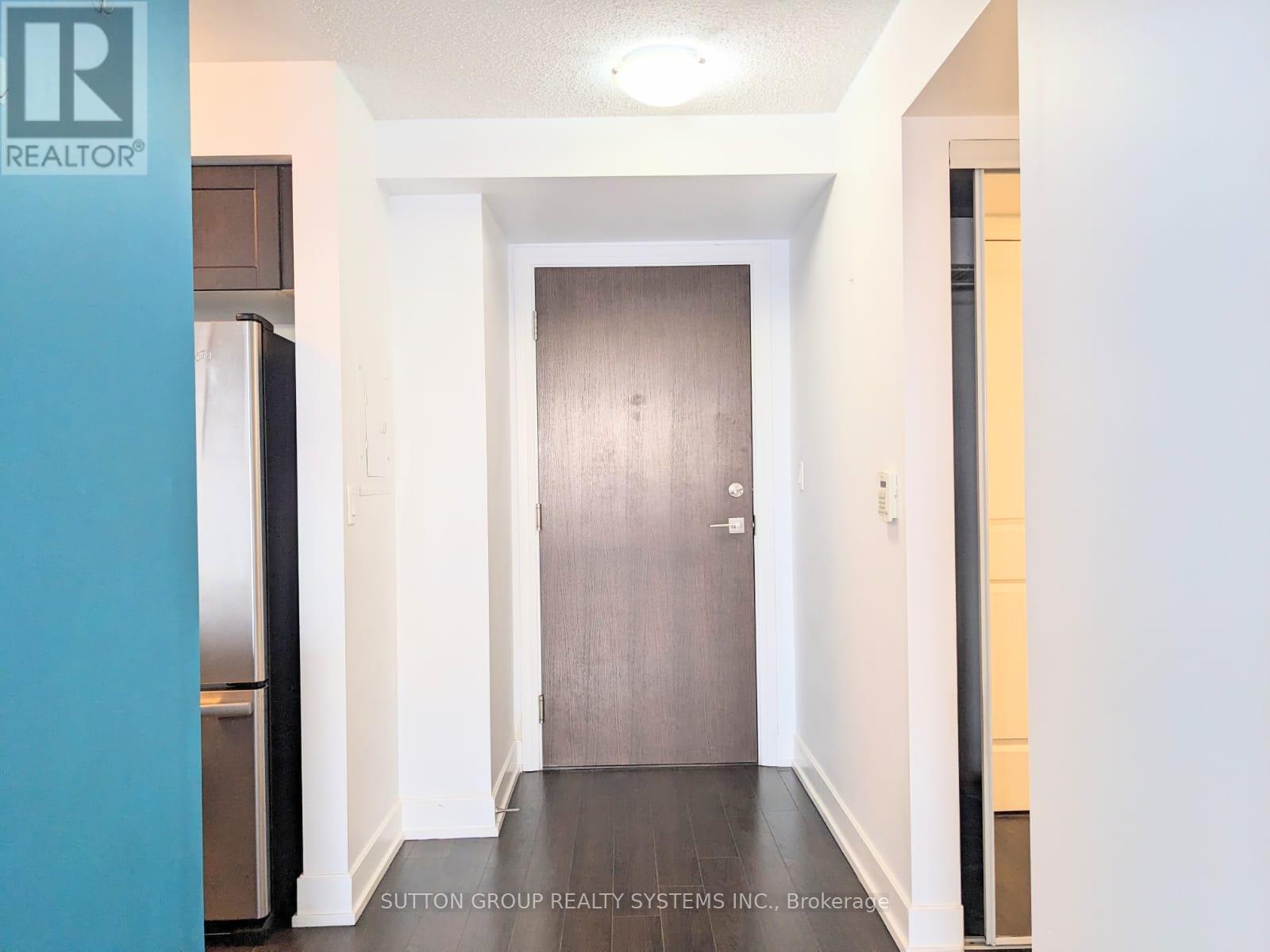1728 - 2 Eva Road, Toronto, Ontario M9C 0A9 - Photo 5 - W13422332