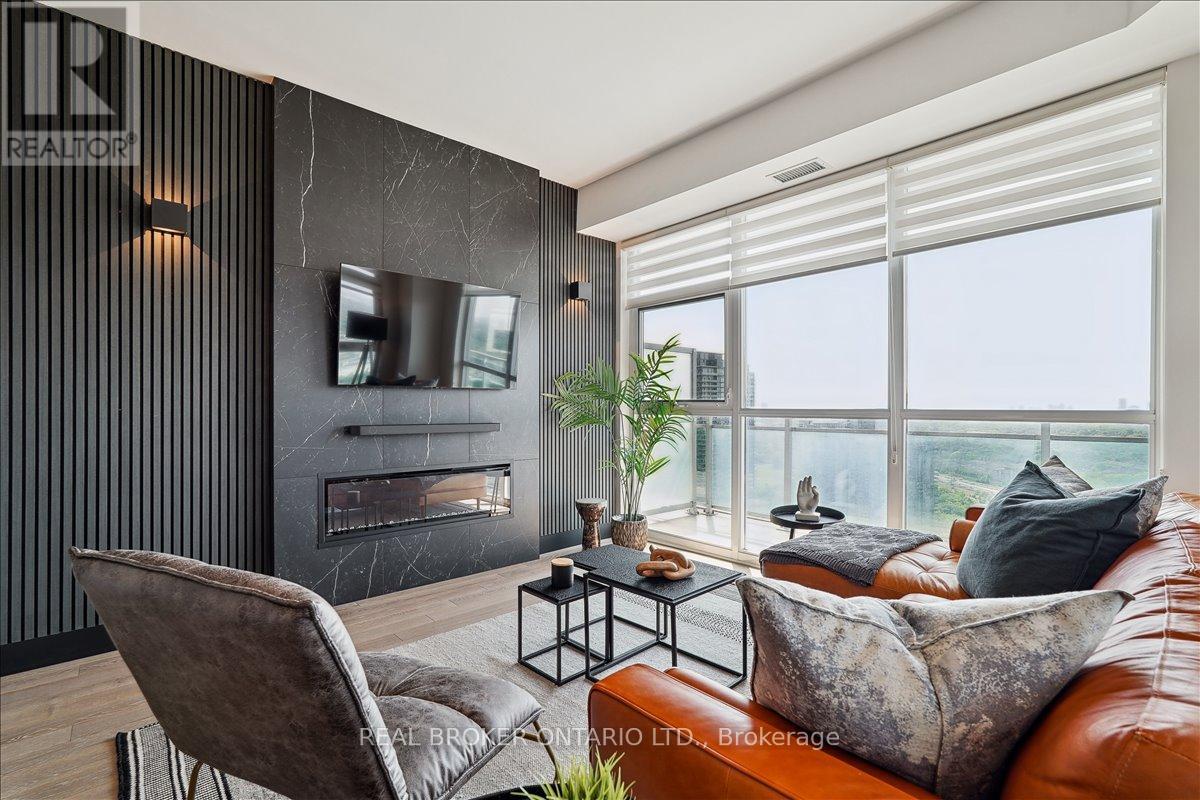 3704 - 33 SHORE BREEZE DRIVE, Toronto, Ontario