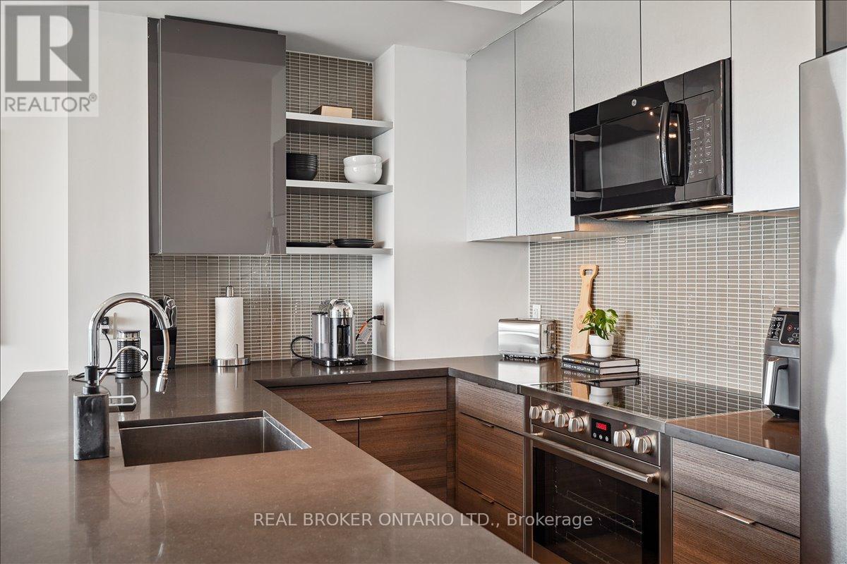 3704 - 33 Shore Breeze Drive, Toronto, Ontario  M8V 0G1 - Photo 12 - W13422362