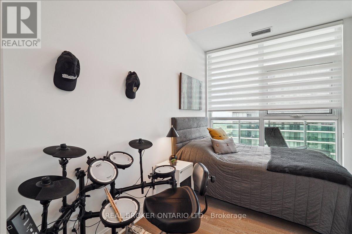 3704 - 33 Shore Breeze Drive, Toronto, Ontario  M8V 0G1 - Photo 16 - W13422362