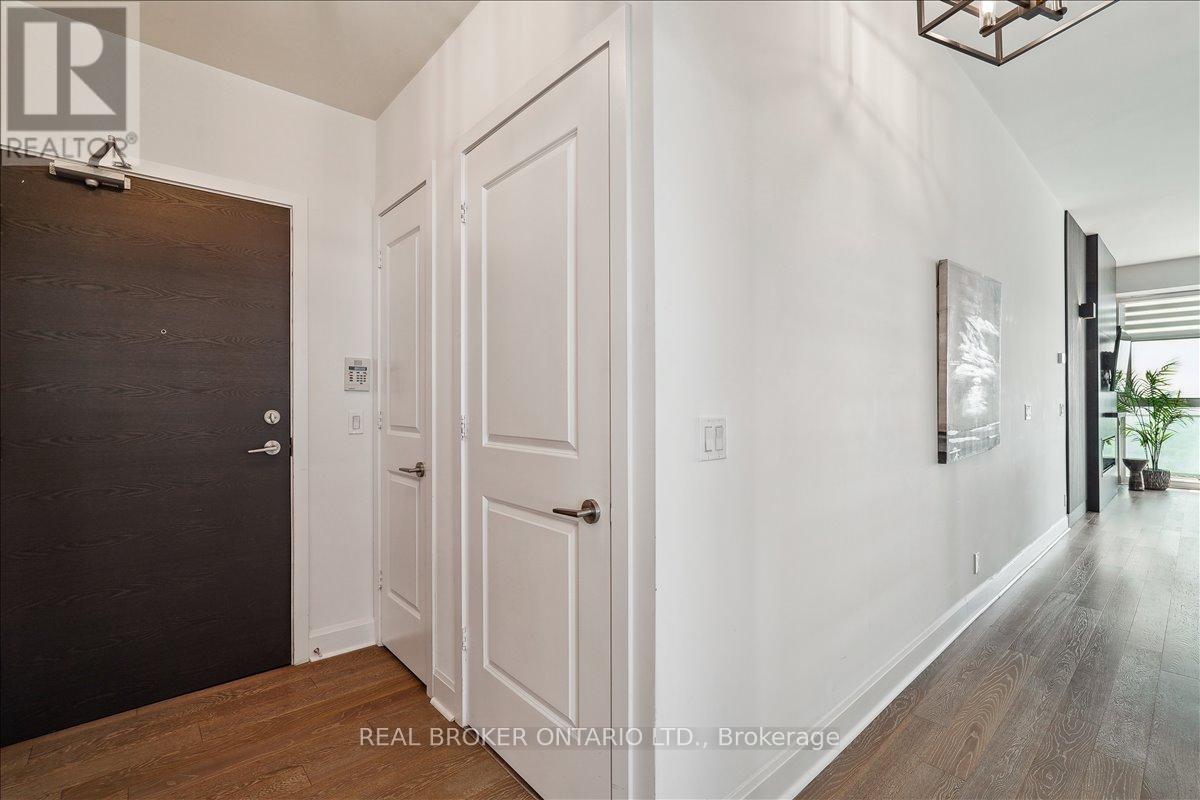 3704 - 33 Shore Breeze Drive, Toronto, Ontario  M8V 0G1 - Photo 7 - W13422362