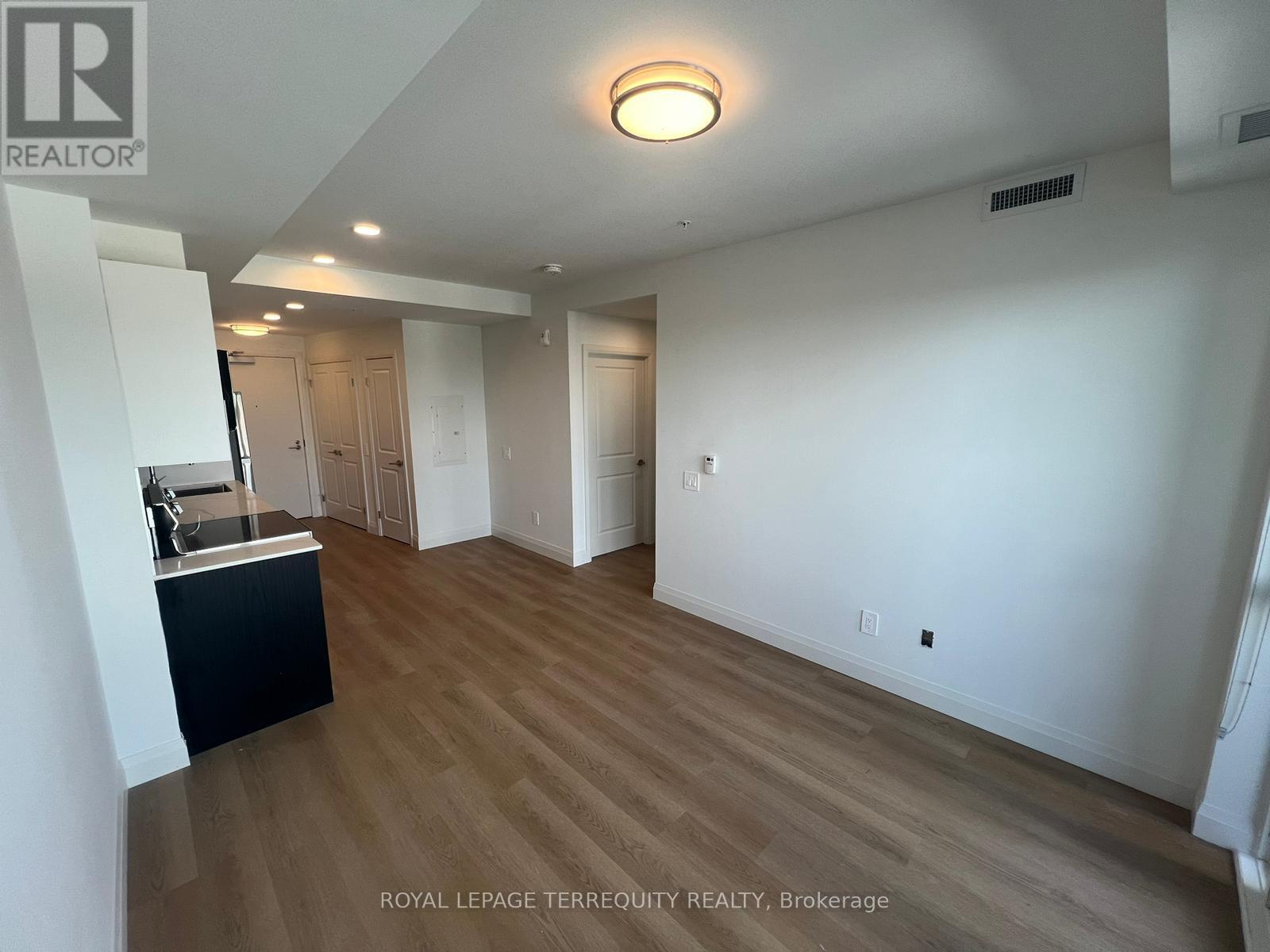 501 - 1333 Weber Street E, Kitchener, Ontario  N2A 1C2 - Photo 8 - X13422152