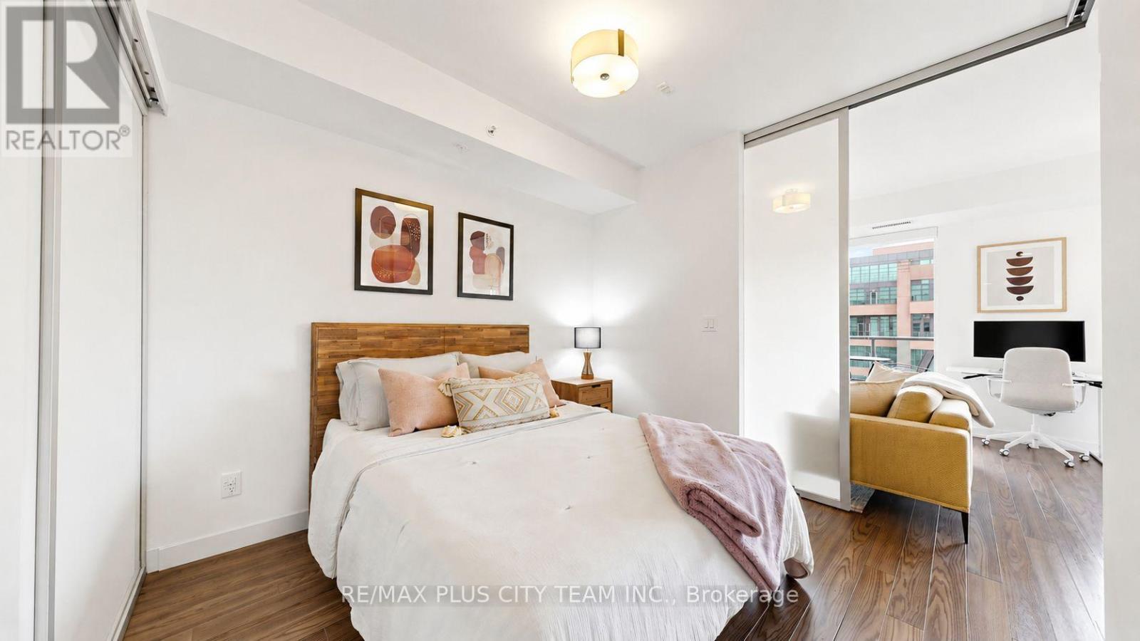 503 - 377 Madison Avenue, Toronto, Ontario  M4V 3E1 - Photo 12 - C13421994