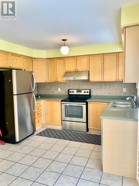 66 Oasis Boulevard, Toronto, Ontario  M1X 1W8 - Photo 10 - E13420786