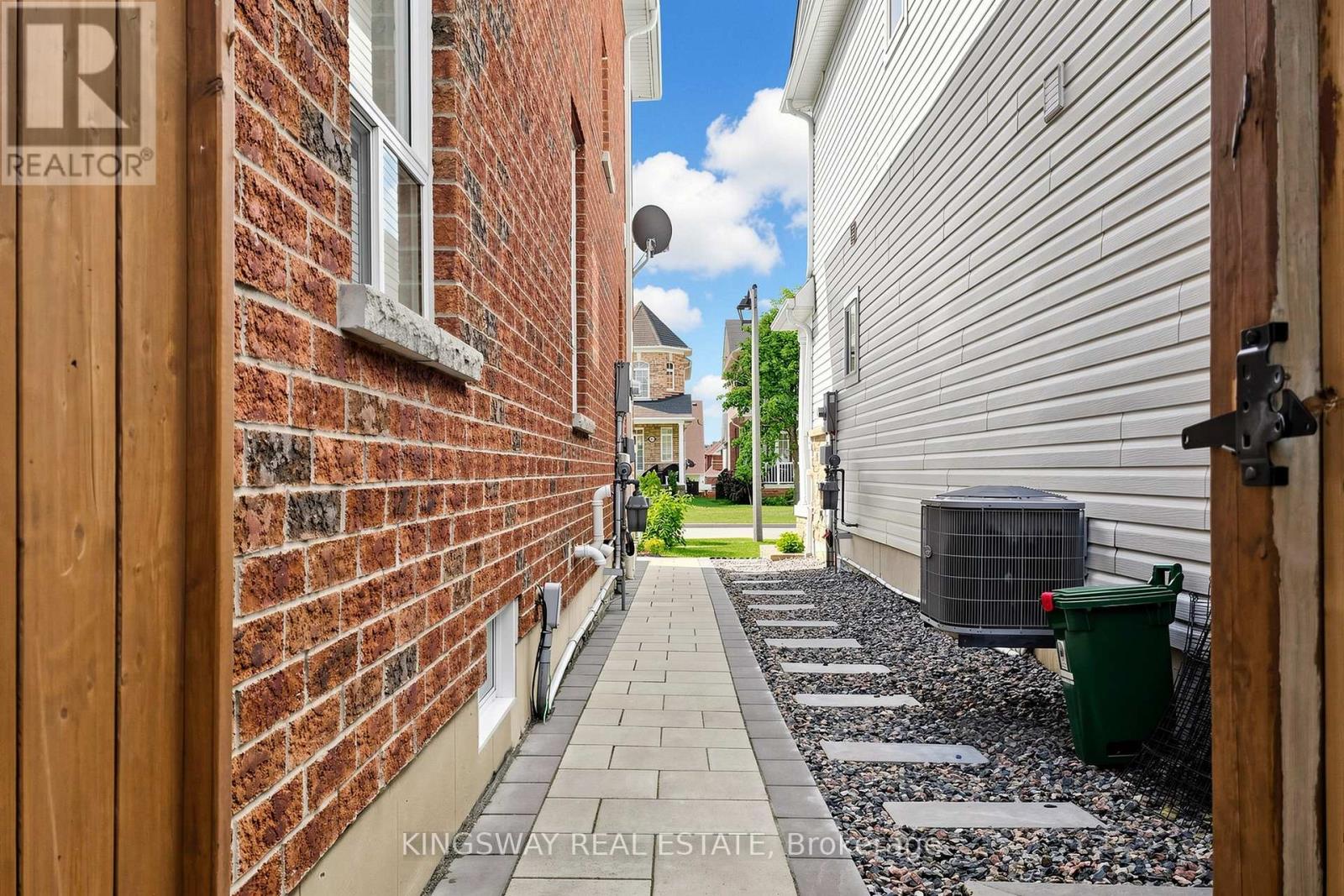 20 Chiswick Avenue, Whitby, Ontario  L1M 0E1 - Photo 44 - E13420364