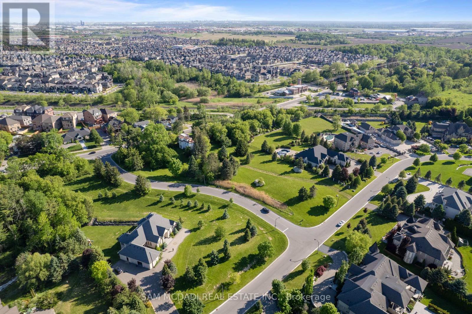 10 Richard Lovat Court, Vaughan, Ontario  L0J 1C0 - Photo 10 - N13422048