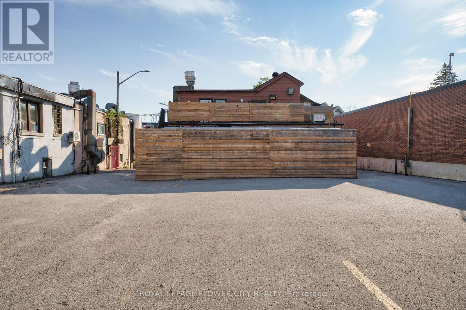 49 Mary Street, Barrie, Ontario  L4N 1T2 - Photo 27 - S13415868