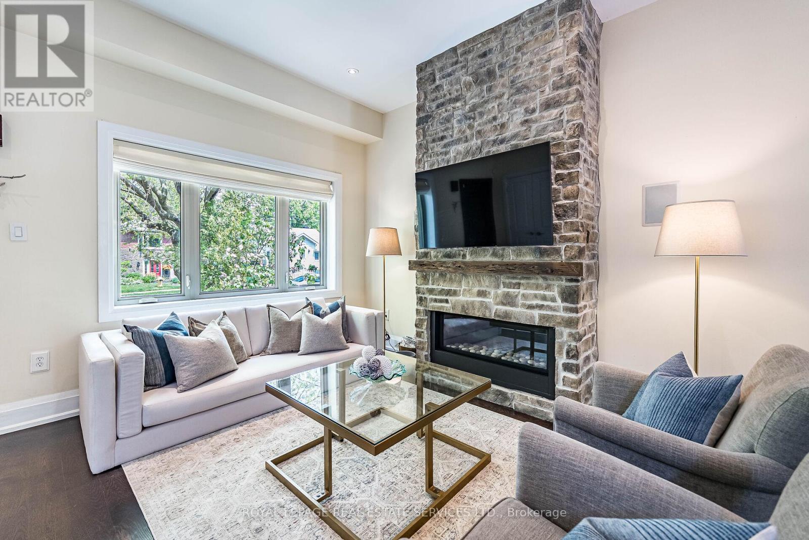 31 James Street, Toronto, Ontario  M8W 1L1 - Photo 7 - W13416174