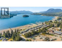 5934 OLDMILL LANE, Sechelt, British Columbia
