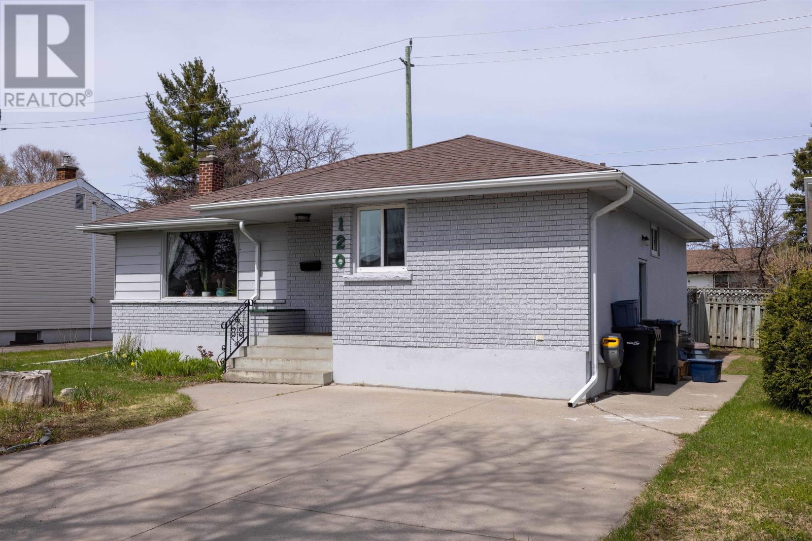 120 Robinson Dr, Thunder Bay, Ontario  P7A 6G5 - Photo 3 - TB2601328