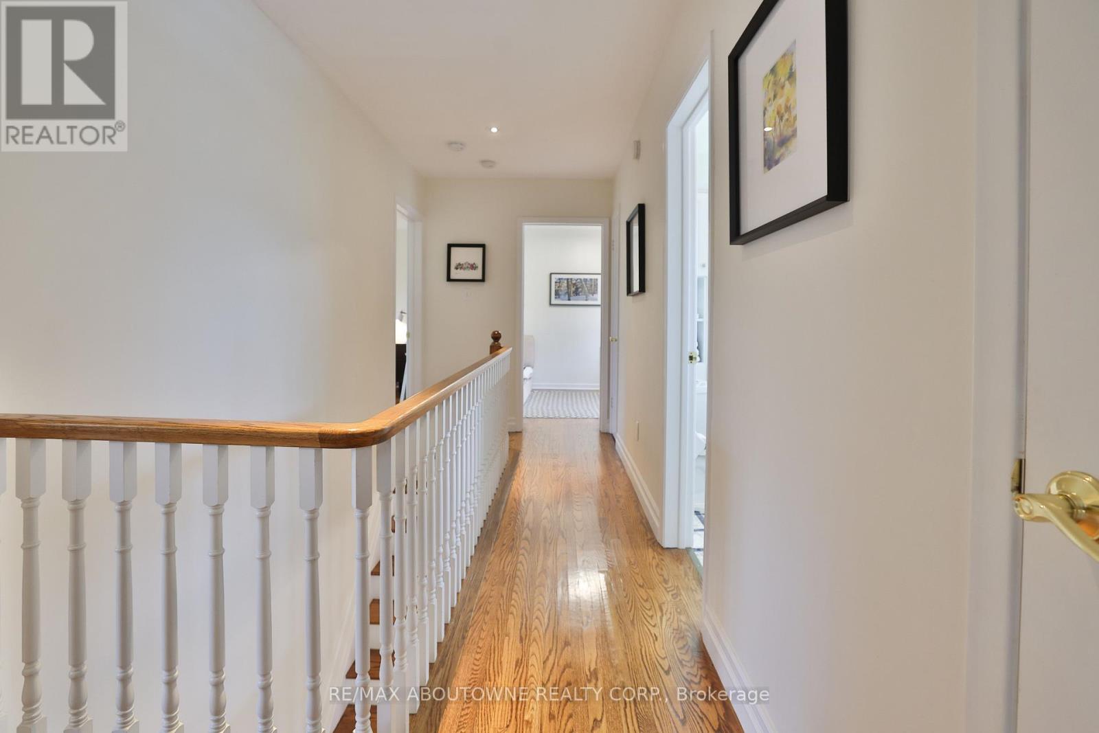 1268 Hillhurst Road, Oakville, Ontario  L6J 1X4 - Photo 33 - W12922924