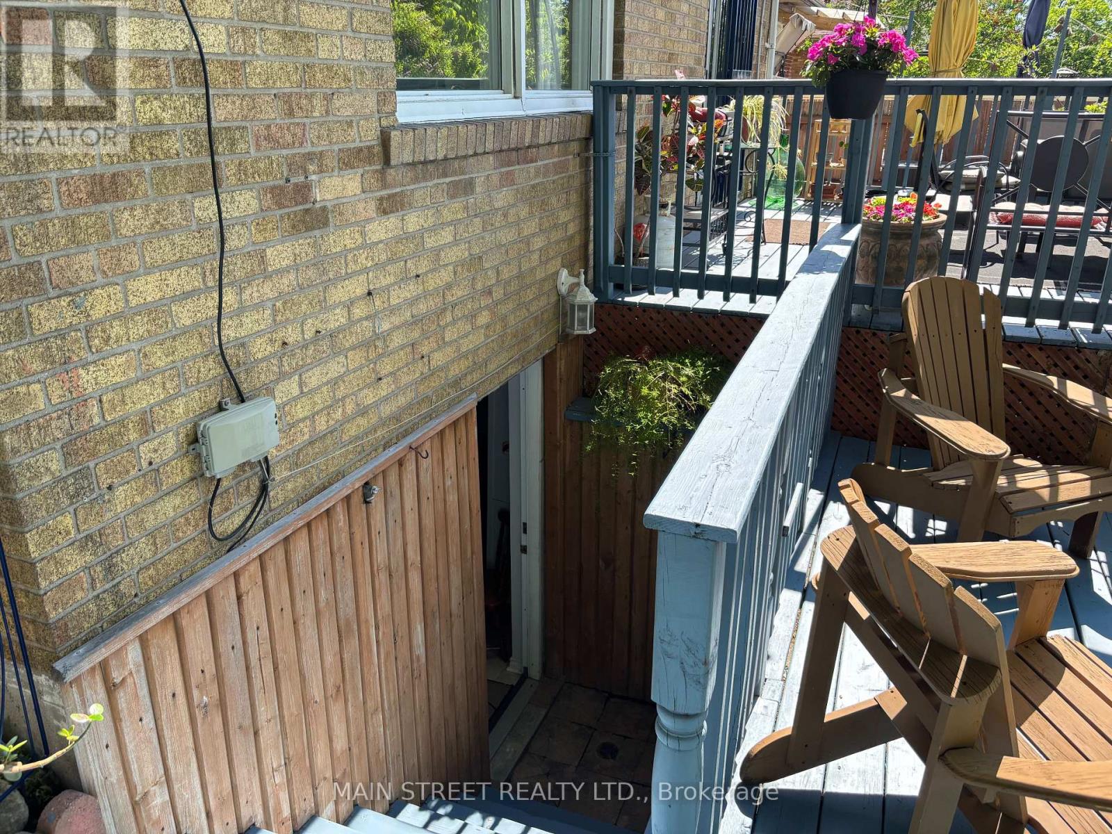 14 Westhampton Drive, Toronto, Ontario  M9R 1X6 - Photo 41 - W13094038