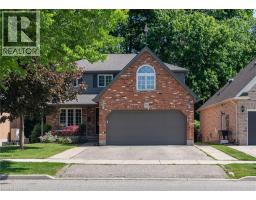 789 CHESAPEAKE Drive, Waterloo, Ontario